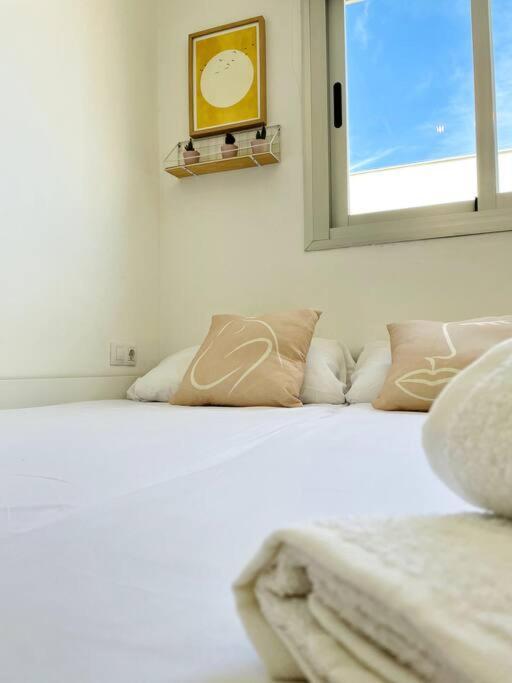 Magnifique Duplex Avec Terrasse Proche De La Plage マラガ エクステリア 写真