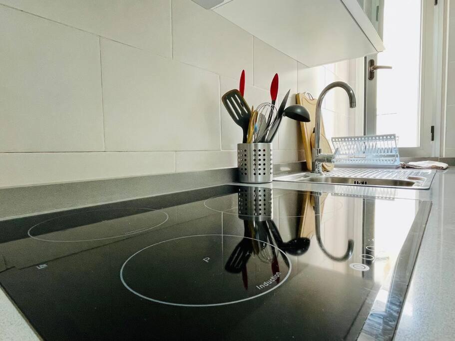 Magnifique Duplex Avec Terrasse Proche De La Plage マラガ エクステリア 写真